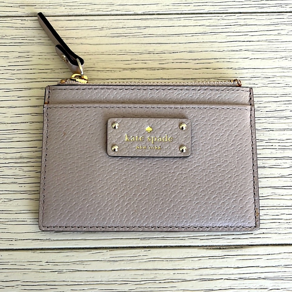 Kate Spade ♠️ Adi Grove Street Almondine leather zip top card holder